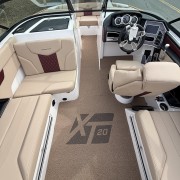 2024 Mastercraft XT20 - Midnite Black/Sangria Flake